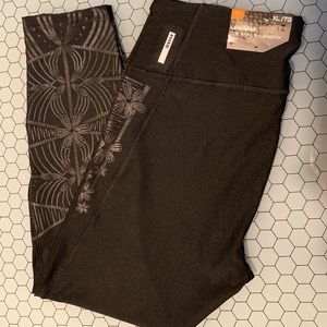 New RBK 7/8 Leggings XL